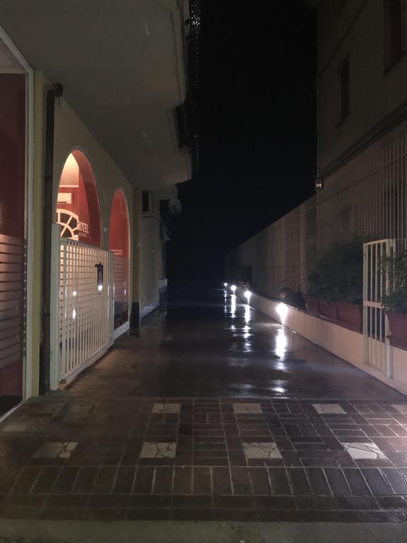 阿斯科特酒店 卡伊阿内洛 外观 照片